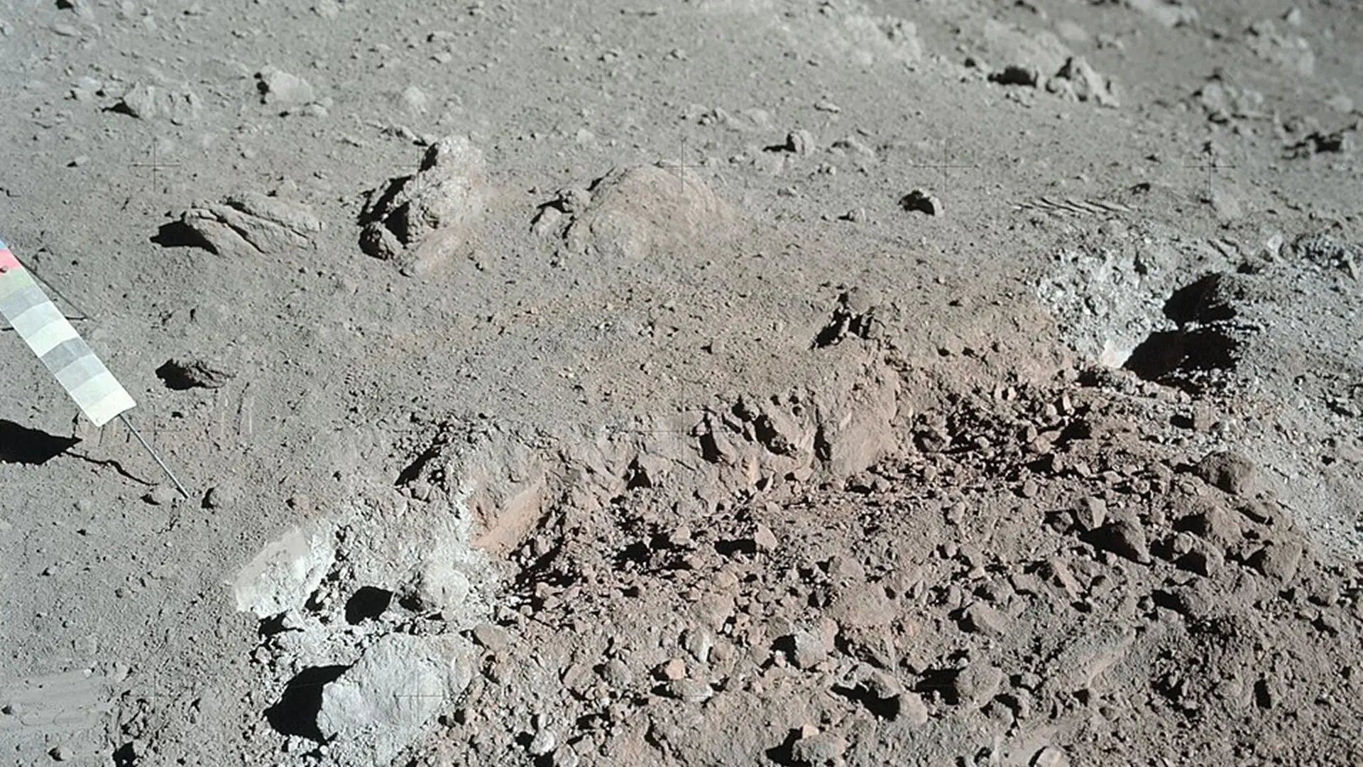 Scientists Use Laser 3D-Printing to Turn Moon Dust Into Building Material 6 Ohio State Scientists Use Laser 3D Printing to Turn Moon Dust Into Building Material