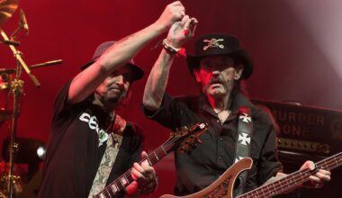 MOTÖRHEAD Guitarist PHIL CAMPBELL Passes Following "Complex Medical Operation"