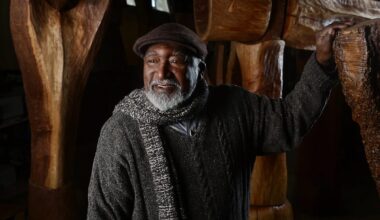 Thaddeus Mosley, Beloved Self-Taught Sculptor, Dies at 99