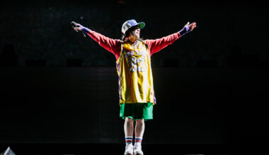 Man accused of stalking Billie Eilish killed by train in New York