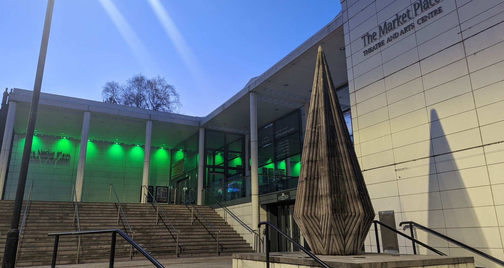 Life-sized reproductions of world-famous artworks to be installed across Armagh in National Gallery link-up – Armagh I