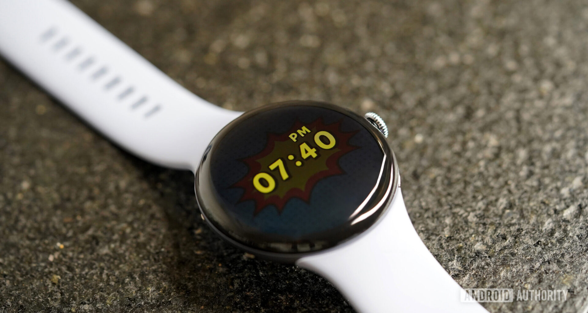 Pixel Watch 4 Pop Time Face AOD