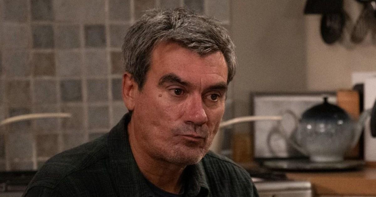 Major Emmerdale legend exits in ITVX release as Cain is devastated | Soaps