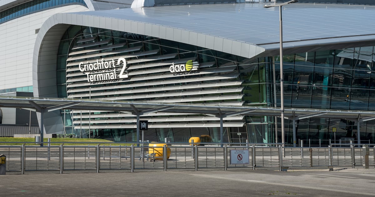 Man accused of trying to obstruct his deportation says he has nine identical brothers – The Irish Times