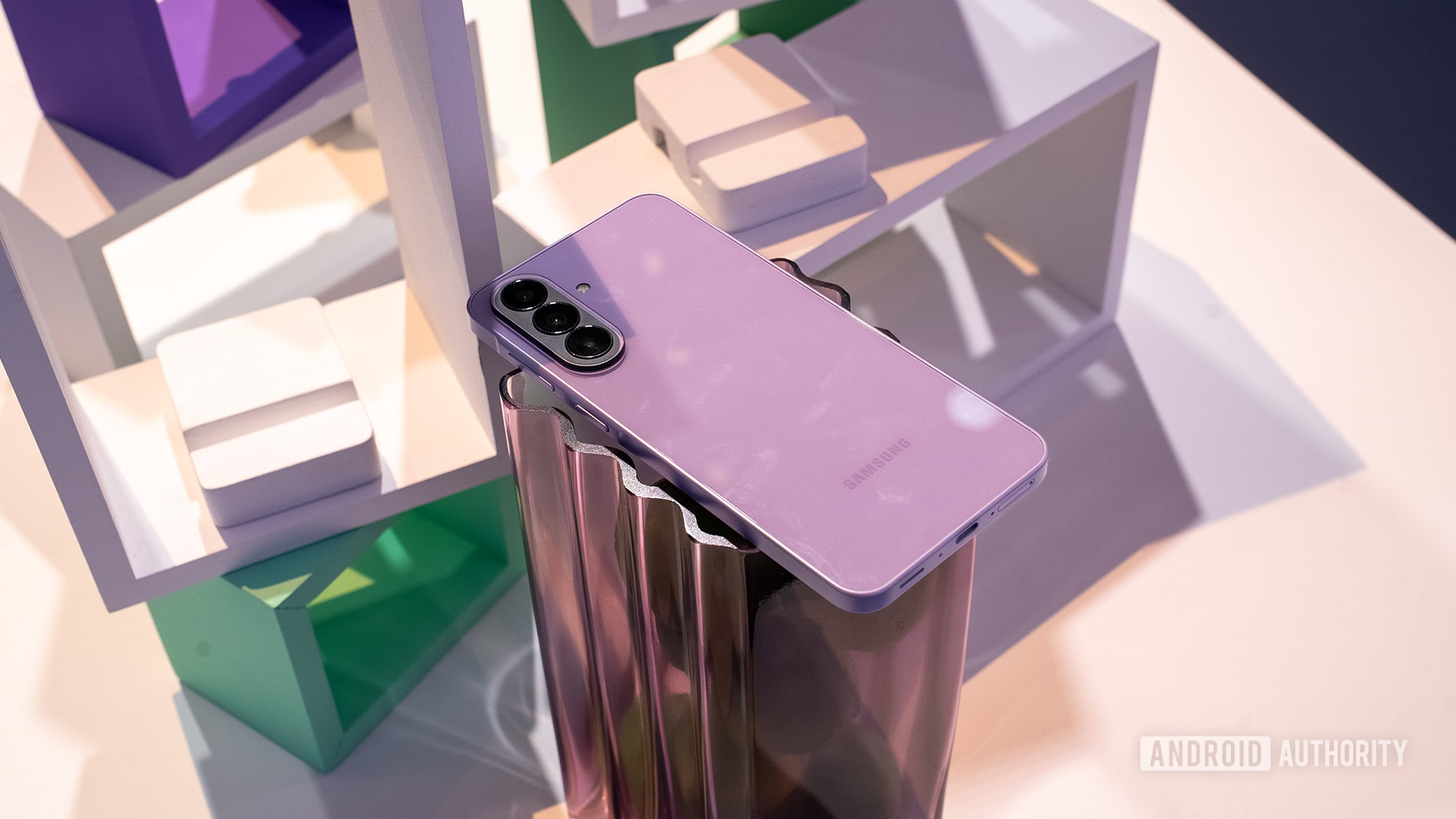 Samsung Galaxy A57 Awesome Lilac Samsung Galaxy A57 Awesome Lilac