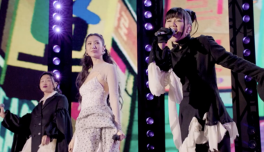 Huntr/x's EJAE, Audrey Nuna, Rei Ami Perform 'Golden' at BRIT Awards