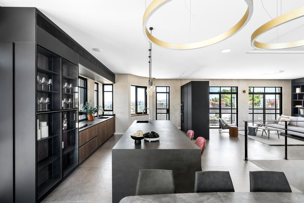 Design by Halel Architecture and Interior Design (Photo: Maor Moyal) Design by Halel Architecture and Interior Design