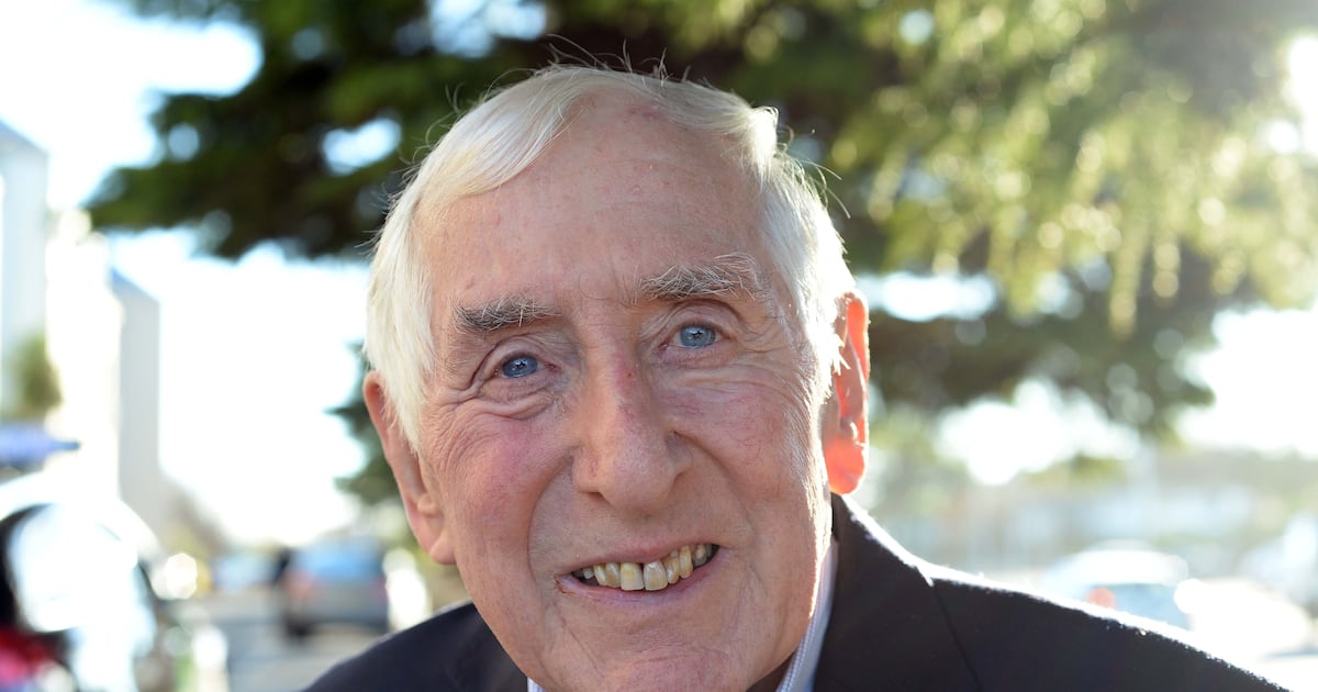 Ronnie Delany, Ireland’s Olympic gold medal-winning athlete, has died aged 91 – The Irish Times