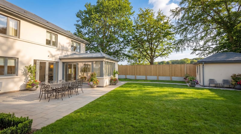 Garden with patio and studio
