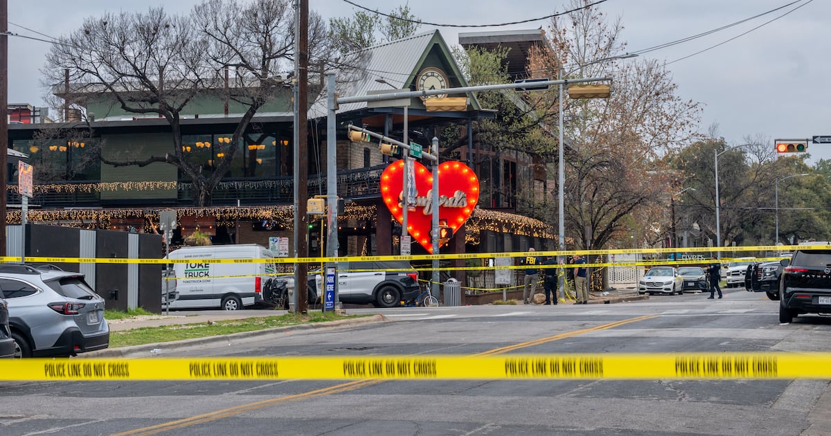 Texas bar shooting leaves three dead, including suspect, and 14 wounded – The Irish Times