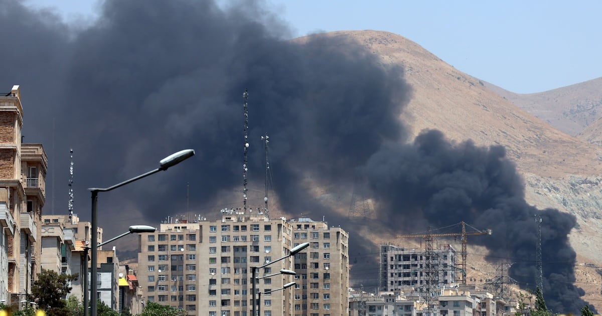 The economic outlook for 2026 is now on a knife-edge, reliant on an unpredictable war – The Irish Times