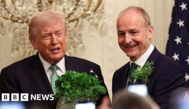 Trump thanked by Irish PM for affirming US and Ireland's 'tremendous bond' - BBC