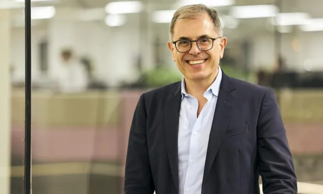 Nicolaos Nicandrou, Group Chief Executive Officer of Standard Life, smiling at the camera.