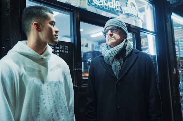 Nico Balinthazy (Sneako) and Louis Theroux, in Louis Theroux: Inside the Manosphere. 