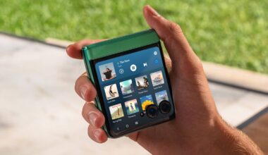 Massive price drop brings one of the best foldable phones down to its lowest price