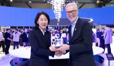 Samsung Galaxy S26 Ultra Awarded ‘Best in Show’ at the Global Mobile Awards at Mobile World Congress 2026 – Samsung Newsroom India