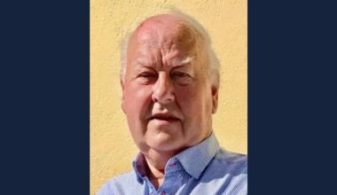 Discharged patient suffered fatal injuries in fall at crowded A&E while waiting for taxi home