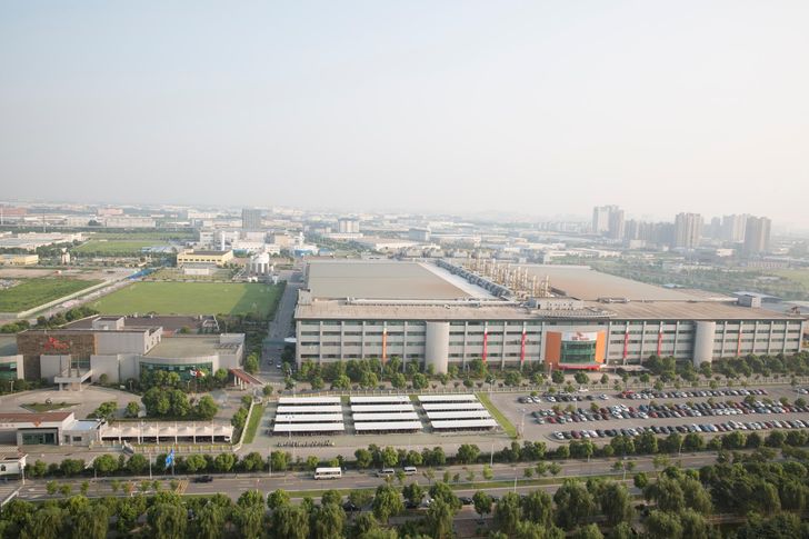 SK hynix’s plant in Wuxi, Jiangsu province, China / Courtesy of SK hynix