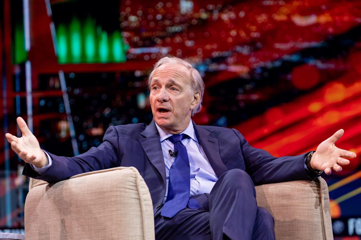 Ray Dalio thinks the world looks like ‘pre-1945 times’ as we near the end of his ‘Big Cycle’