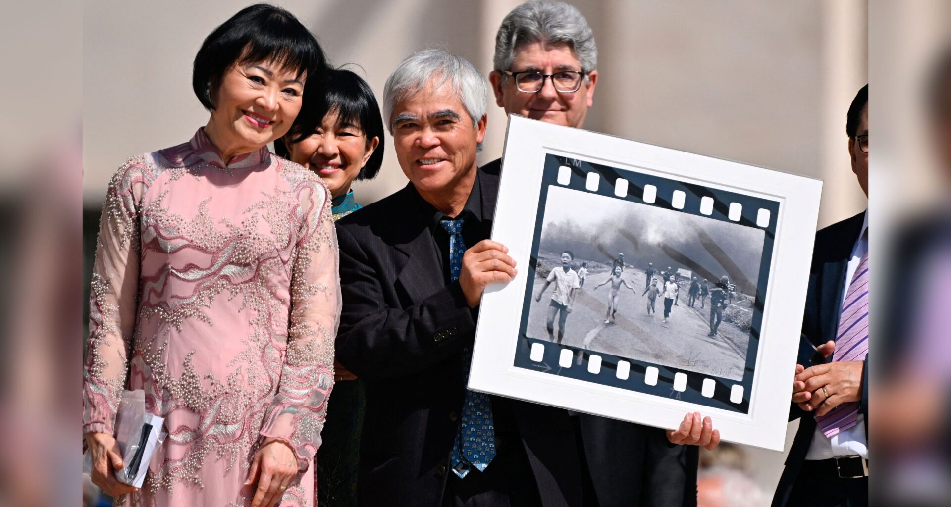 Napalm Girl photographer Nick Ut sues Netflix over documentary claiming he’s a fraud