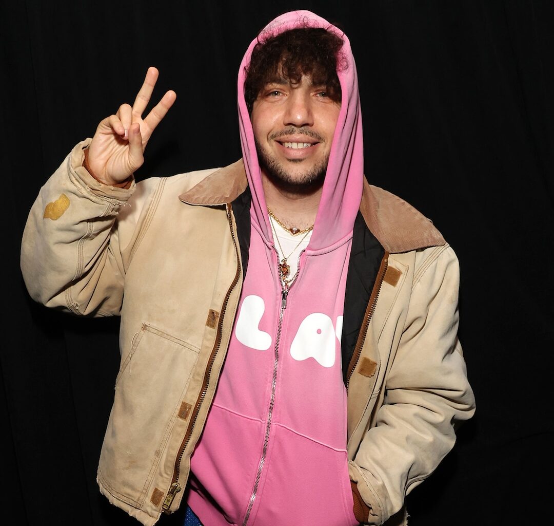 Benny Blanco on Hygiene, Smelling Bad After Dirty Feet