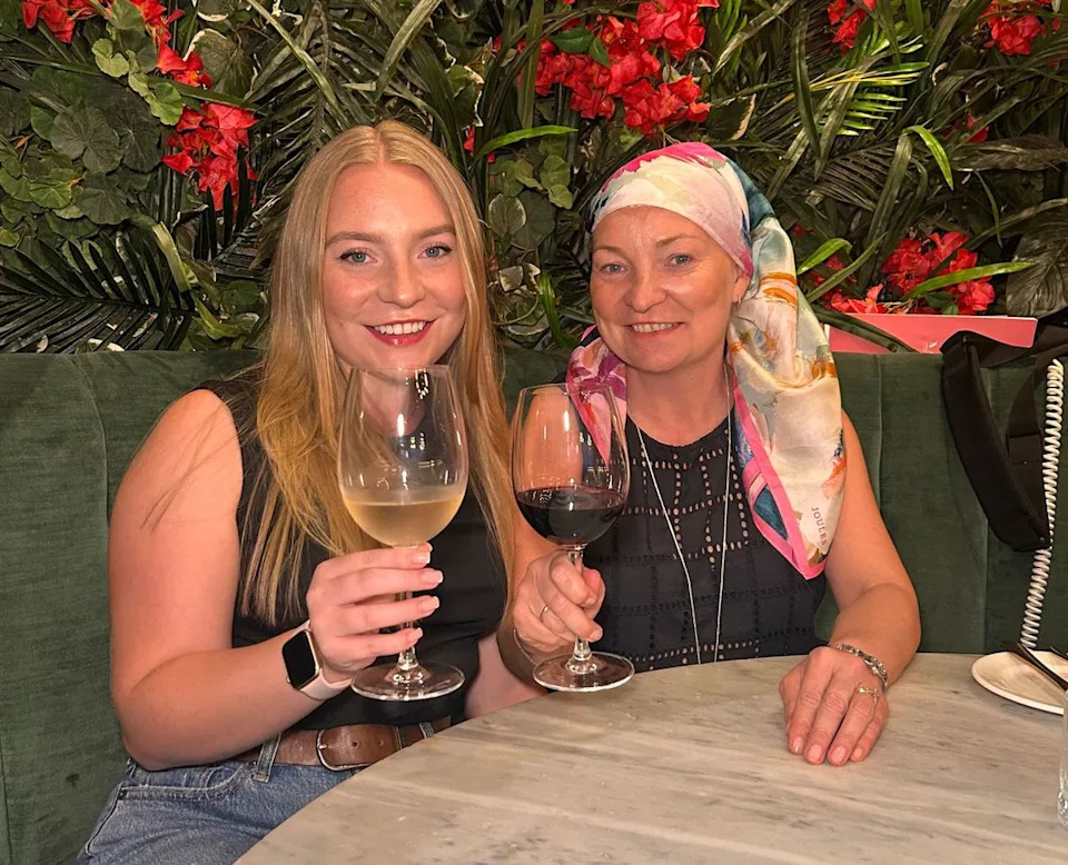 Ellie Hutson (left) and mom Tracy KehoeCredit: SWNS