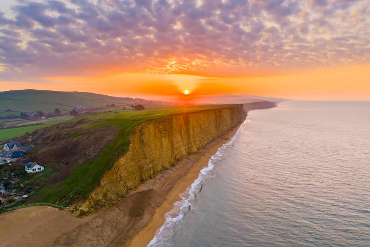English cliffs with glowing sun