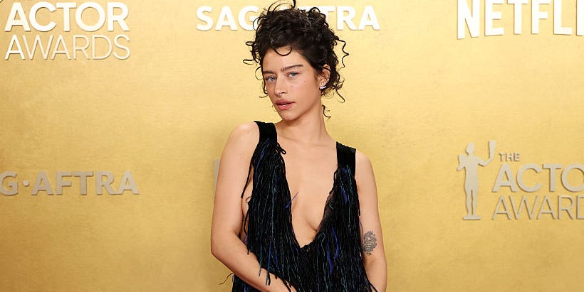 Odessa A’zion Wears a Shaggy Jumpsuit to the 2026 Actor Awards