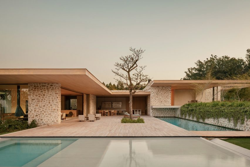 Exterior of Grama House in Brazil by Studio Arthur Casas