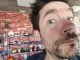 Selfie samples - 20mm, f/2.4, ISO 589, 1/50s (4080x3072px) - Tecno Camon 50 Ultra review