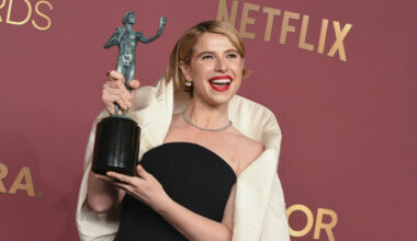 'What a way to spend a life': Jessie Buckley wins top prize at Actor Awards - The Journal