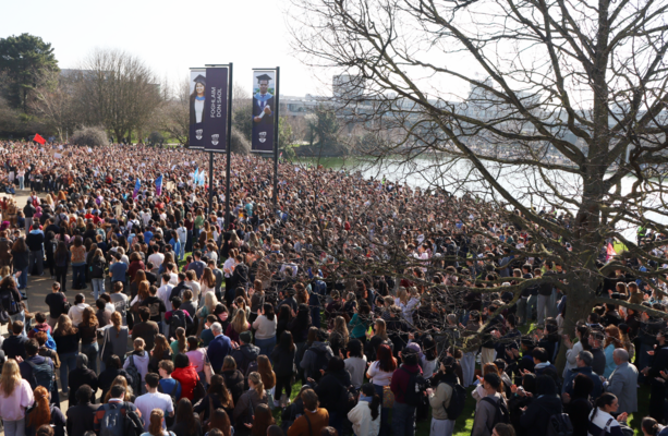 Crowds protest at UCD in solidarity with abuse survivors after explicit image of student shared - The Journal