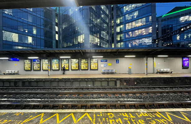 Trains suspended between Pearse and Dún Laoghaire due to 'significant' damage to overhead lines - The Journal