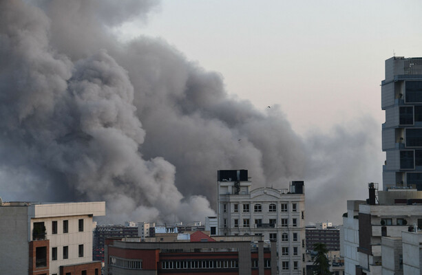 US threatens to 'surge dramatically' its bomb attacks in Iran as Trump demands 'unconditional surrender' - The Journal