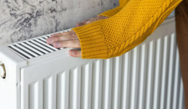 Simon Harris says surge in Irish home heating oil prices far above EU average is concerning - The Journal