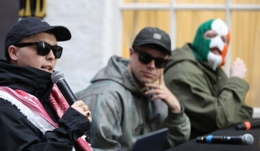 Starmer calls Kneecap 'intolerable', says prosecutors looking 'very carefully' at latest ruling - The Journal