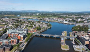 Lawyers for three Limerick gardaí have been told the State will withdraw the case against them