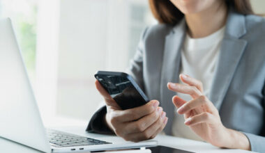 Scammers are now following up emails with calls and texts to catch out small Irish businesses - The Journal