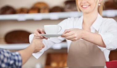 More employers availing of lower youth rates as minimum wage goes up, report finds