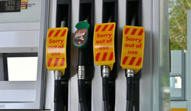 Harris: No plans to tweak remote working or travel advice during energy crisis - The Journal