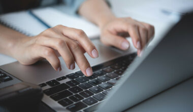 Would you like to see employers offer work-from-home options during the energy crisis?