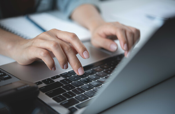 Would you like to see employers offer work-from-home options during the energy crisis?