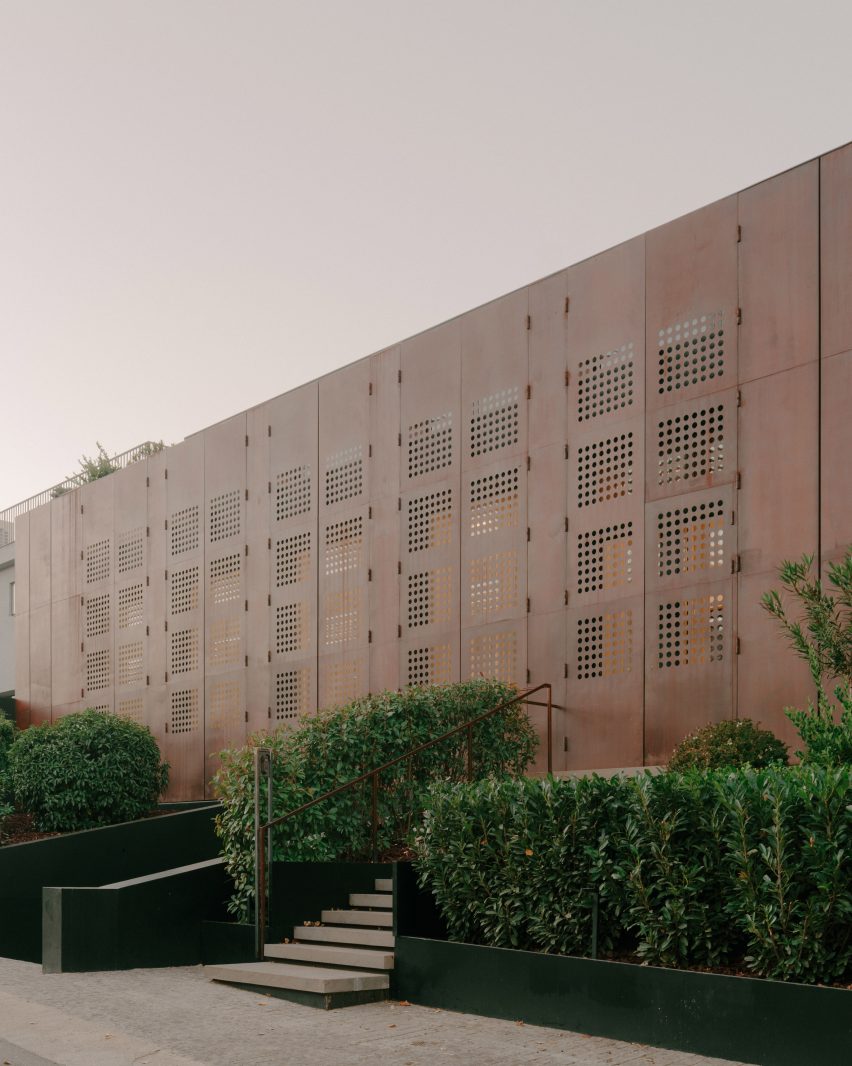 Weathered-steel facade in Georgia