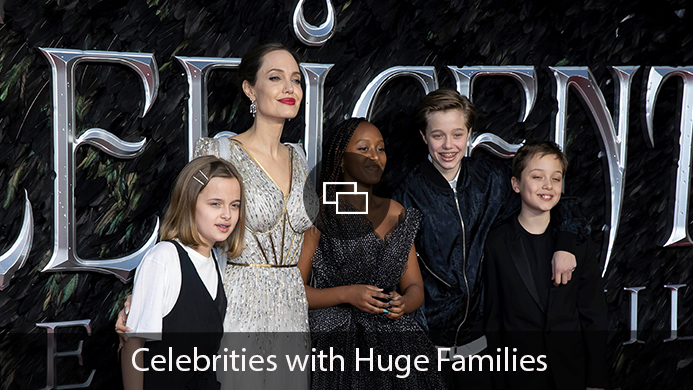 Angelina Jolie, Vivienne Jolie-Pitt, Zahara Jolie-Pitt, Shiloh Jolie-Pitt and Knox Leon Jolie-Pitt
