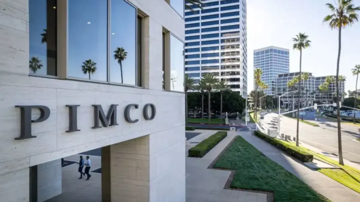 Pimco Predicts Imminent Default Cycle for Private Debt