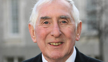 Irish Olympic gold medallist Ronnie Delany dies aged 91