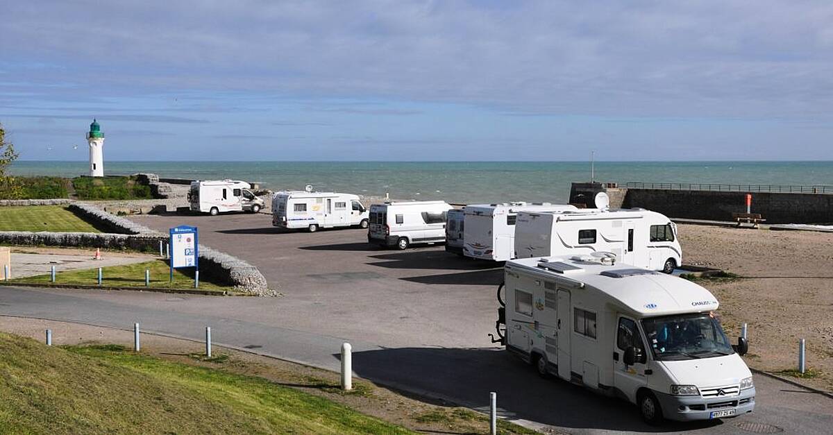 Kerry County Council confirms it will provide pilot campervan facility this year