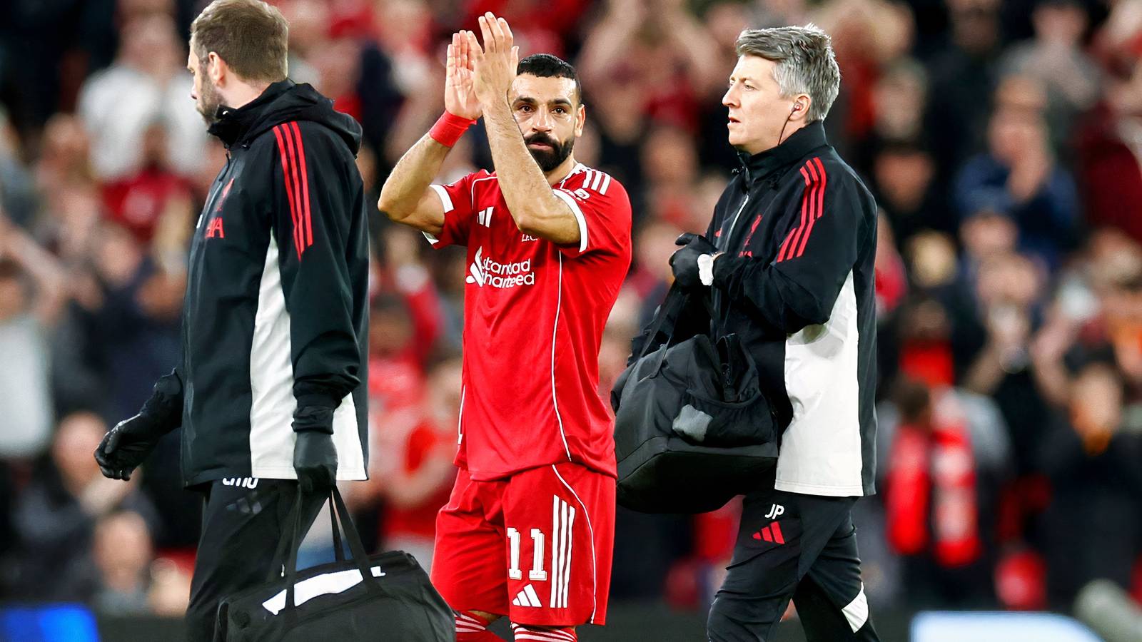 Slot could replace Salah by unleashing Liverpool's new Sadio Mane