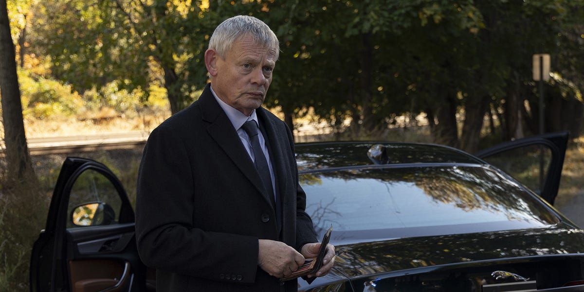 Martin Clunes 'passes on the torch' as he appears in Doc Martin remake Best Medicine