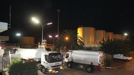 Le dépôt pétrolier du Vazzio, à Ajaccio. (Michel Luccioni / MAXPPP)